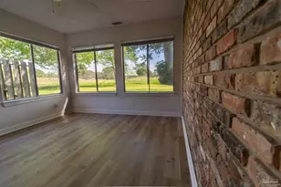 4730 Huron Dr, Pensacola, FL 32507 - Photo 9