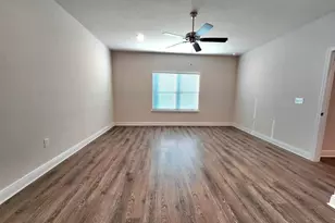 7890 Burnside Loop, Pensacola, FL 32526 - Photo 9