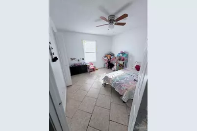 4252 Castille Ave, Milton, FL 32571 - Photo 9