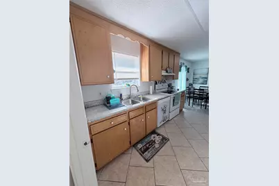 4252 Castille Ave, Milton, FL 32571 - Photo 5