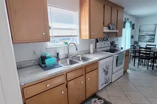 4252 Castille Ave, Milton, FL 32571 - Photo 5