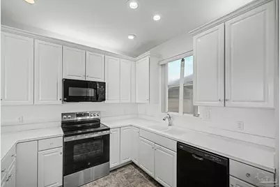 1157 N Bayshore Dr, Valparaiso, FL 32580 - Photo 25