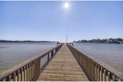 1157 N Bayshore Dr, Valparaiso, FL 32580 - Photo 57