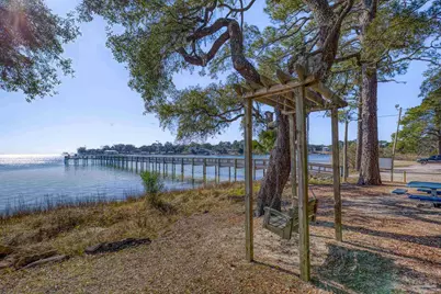 1157 N Bayshore Dr, Valparaiso, FL 32580 - Photo 55