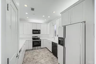 1157 N Bayshore Dr, Valparaiso, FL 32580 - Photo 23