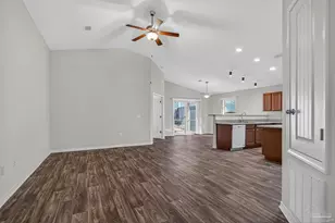 10622 Senegal Dr, Pensacola, FL 32534 - Photo 5