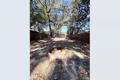 1010 Hawthorn Dr, Pensacola, FL 32507 - Photo 21