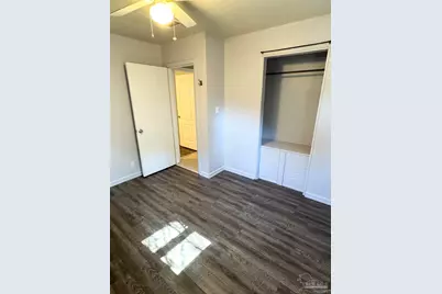 1010 Hawthorn Dr, Pensacola, FL 32507 - Photo 11