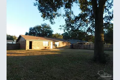 5827 Princeton Dr, Pensacola, FL 32526 - Photo 41