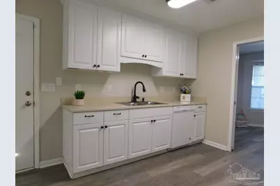 5827 Princeton Dr, Pensacola, FL 32526 - Photo 13