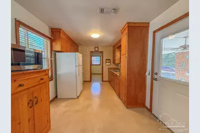 6558 Cedar St, Milton, FL 32570 - Photo 7