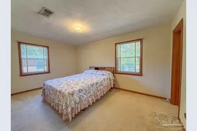 6558 Cedar St, Milton, FL 32570 - Photo 11