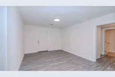 303 Chaseville St, Pensacola, FL 32507 - Photo 5
