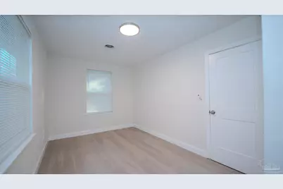 303 Chaseville St, Pensacola, FL 32507 - Photo 15
