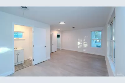 303 Chaseville St, Pensacola, FL 32507 - Photo 35