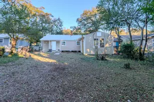 303 Chaseville St, Pensacola, FL 32507 - Photo 39