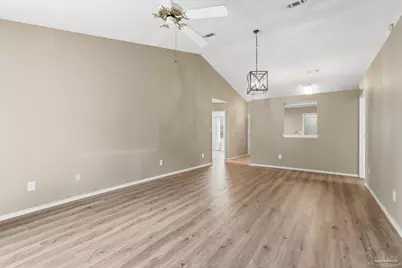 147 Mirabelle Cir, Pensacola, FL 32514 - Photo 9