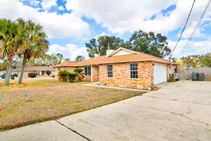 308 Twisted Oak Dr, Cantonment, FL 32533 - Photo 1