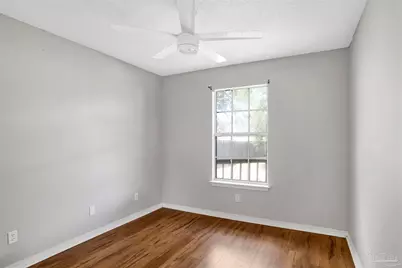 308 Twisted Oak Dr, Cantonment, FL 32533 - Photo 17