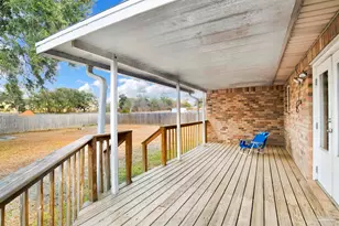 308 Twisted Oak Dr, Cantonment, FL 32533 - Photo 33