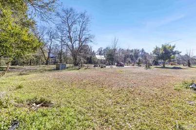 426 Front St, Century, FL 32535 - Photo 9