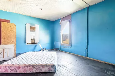 426 Front St, Century, FL 32535 - Photo 41