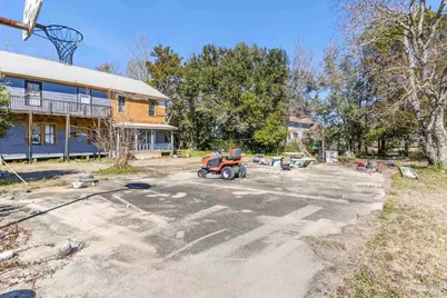 426 Front St, Century, FL 32535 - Photo 13