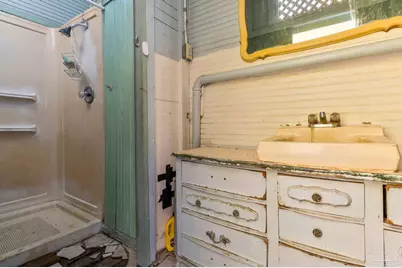 426 Front St, Century, FL 32535 - Photo 33