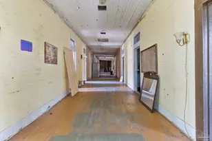 426 Front St, Century, FL 32535 - Photo 25