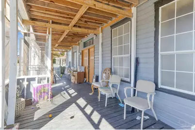 426 Front St, Century, FL 32535 - Photo 5