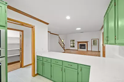 6304 White Oak Dr, Pensacola, FL 32503 - Photo 21