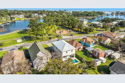 407 S 2nd St, Pensacola, FL 32507 - Photo 41