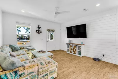 407 S 2nd St, Pensacola, FL 32507 - Photo 15