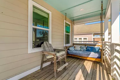 407 S 2nd St, Pensacola, FL 32507 - Photo 9