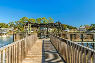 407 S 2nd St, Pensacola, FL 32507 - Photo 53