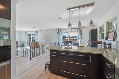 1148 Sunset Ln, Gulf Breeze, FL 32563 - Photo 15