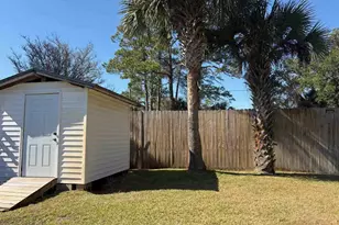 615 Sheppard Dr, Pensacola, FL 32507 - Photo 11