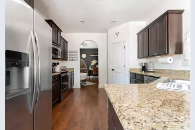 8734 Bradfield Dr, Pensacola, FL 32507 - Photo 19