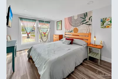 222 Henry St, Pensacola, FL 32507 - Photo 7