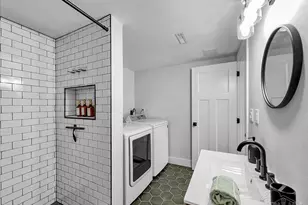 222 Henry St, Pensacola, FL 32507 - Photo 11