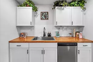 222 Henry St, Pensacola, FL 32507 - Photo 5