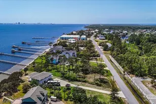 2792 Inverness Pk Dr, Gulf Breeze, FL 32563 - Photo 63