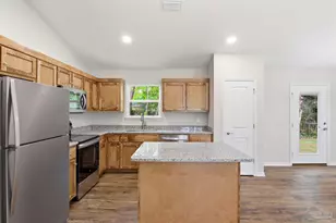 4208 Eleanor St, Pace, FL 32571 - Photo 9