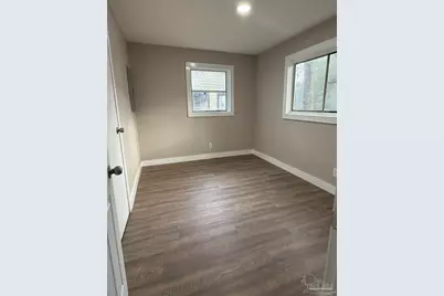 8024 Hayworth Ave, Pensacola, FL 32534 - Photo 9