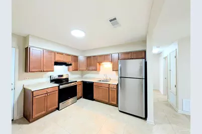 23 Redwood Cir #B, Pensacola, FL 32506 - Photo 9