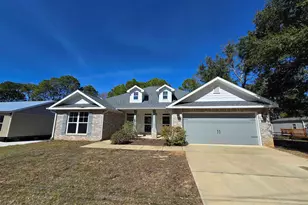 5208 Aqua Vista Dr, Gulf Breeze, FL 32563 - Photo 1