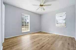 6430 W 9 Mile Rd, Pensacola, FL 32526 - Photo 17