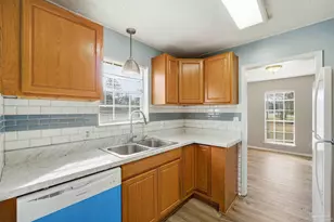 6430 W 9 Mile Rd, Pensacola, FL 32526 - Photo 9