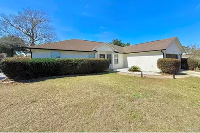 3101 Lost Creek Dr, Cantonment, FL 32533 - Photo 9