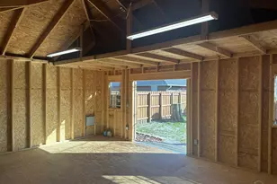 2512 Jibe Dr, Pensacola, FL 32507 - Photo 9